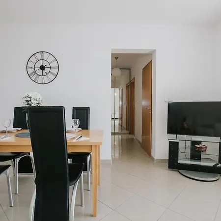 Apartament Sunny *